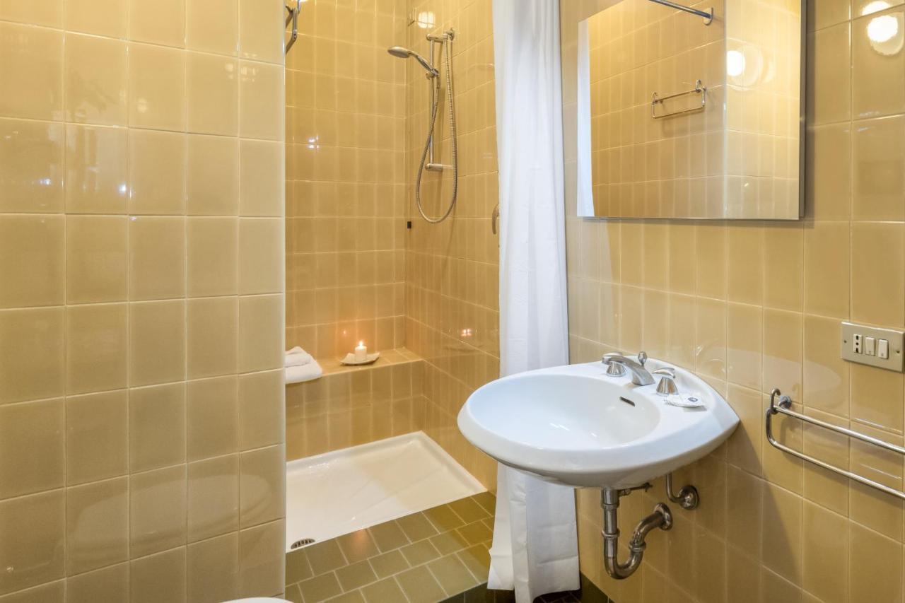 Veronainflat - Castle View Room Bagian luar foto